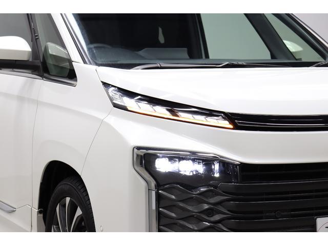 ヴォクシー Ｓ－Ｚ　モデリスタエアロ　１０．５型ナビ　１４型後席ＴＶ　デジタルキー　ＤＶＤデッキ　前後ドラレコ　全方位モニター　ブラインドスポットモニター　ハンズフリー電動スライド　電動バックドア　後席オットマン（14枚目）