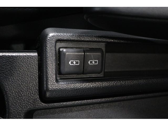 ヴォクシー Ｓ－Ｚ　モデリスタエアロ　１０．５型ナビ　１４型後席ＴＶ　デジタルキー　ＤＶＤデッキ　前後ドラレコ　全方位モニター　ブラインドスポットモニター　ハンズフリー電動スライド　電動バックドア　後席オットマン（75枚目）