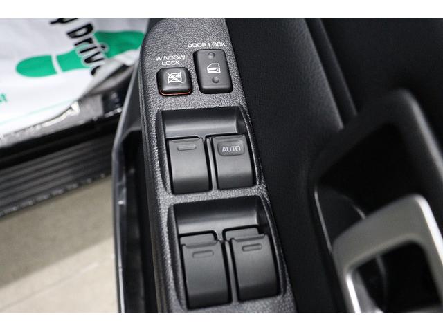 ランドクルーザー70 AX 登録済み未使用車 丸目LEDヘッドライト 電動デフロック クルーズコントロール バックモニター内臓自動防眩ミラー 純正16インチアルミホイール アルミ製サイドステップ トヨタセーフティセンス搭載(64枚目)