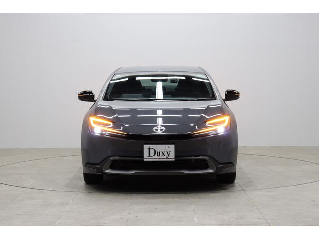 プリウス U トヨタセーフティーセンス拡張パック オプション上級シートグラディエントブラック内装 シートヒーター ブラインドスポットモニター パノラミックビューモニター 前後ドライブレコーダー 純正17インチAW(8枚目)