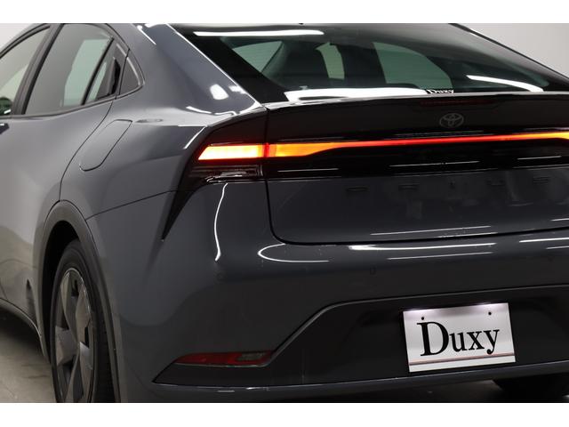 プリウス U トヨタセーフティーセンス拡張パック オプション上級シートグラディエントブラック内装 シートヒーター ブラインドスポットモニター パノラミックビューモニター 前後ドライブレコーダー 純正17インチAW(25枚目)