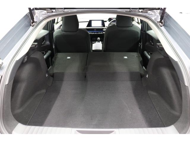 プリウス Ｕ　トヨタセーフティーセンス拡張パック　シートヒーター　ブラインドスポットモニター　パノラミックビューモニター　前後ドラレコ　純正１７インチアルミホイール　ＥＴＣ２．０　フルセグＴＶ（41枚目）