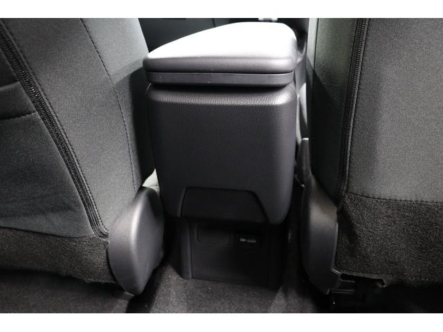 プリウス Ｕ　トヨタセーフティーセンス拡張パック　シートヒーター　ブラインドスポットモニター　パノラミックビューモニター　前後ドラレコ　純正１７インチアルミホイール　ＥＴＣ２．０　フルセグＴＶ（79枚目）