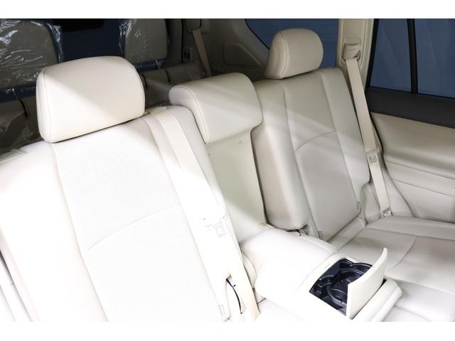 ランドクルーザープラド ＴＸ　Ｌパッケージ　マットブラックエディション　ディーゼル　ベージュ内装　純正９型ナビ　サンルーフ　７人　パノラミックビューモニター　ブラインドスポットモニター　寒冷地仕様　リヤフォグランプ　ルーフレール　シートヒーター＆ベンチレーション（49枚目）