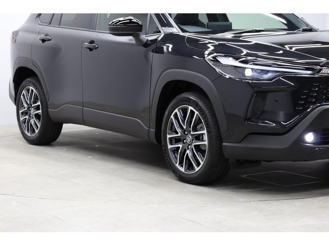 カローラクロス ハイブリッド　Ｚ　２０２５年改モデル　パノラミックビューモニター　パノラマルーフ　トヨタチームメイト　ＡＣ１００Ｖ・１５００Ｗ　パワーバックドア　ステアリングヒーター　ＢＳＭ　シートヒーター＆ベンチレーション（13枚目）