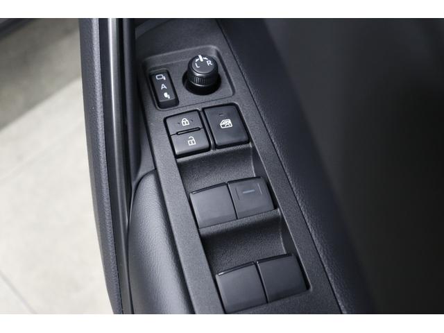 カローラクロス ハイブリッド　Ｚ　２０２５年改モデル　パノラミックビューモニター　パノラマルーフ　トヨタチームメイト　ＡＣ１００Ｖ・１５００Ｗ　パワーバックドア　ステアリングヒーター　ＢＳＭ　シートヒーター＆ベンチレーション（75枚目）