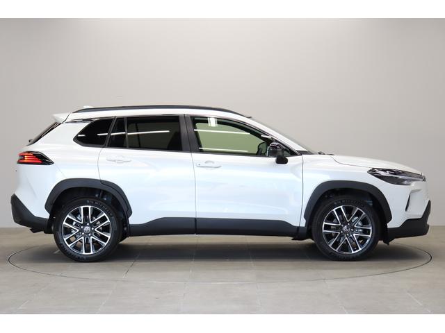 カローラクロス ハイブリッド　Ｚ　パノラマルーフ　パノラミックビューモニター　パワーバックドア　チームメイトアドバンストパーク　シートヒーター＆ベンチレーション　シグナルロードプロジェクション　ＡＣ１００Ｖ／１５００Ｗ　ナノイーＸ（7枚目）