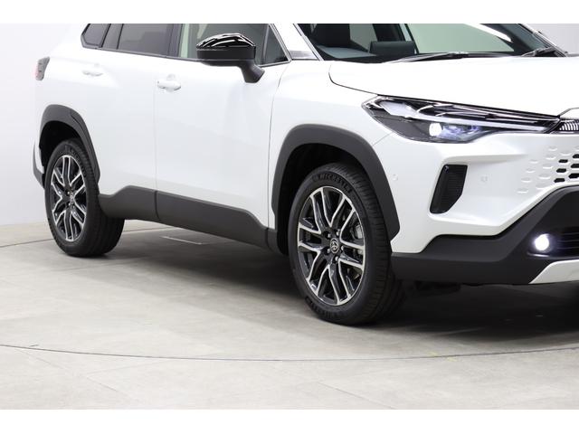 カローラクロス ハイブリッド　Ｚ　パノラマルーフ　パノラミックビューモニター　パワーバックドア　チームメイトアドバンストパーク　シートヒーター＆ベンチレーション　シグナルロードプロジェクション　ＡＣ１００Ｖ／１５００Ｗ　ナノイーＸ（18枚目）