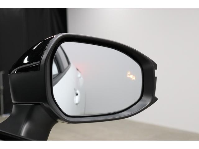 カローラクロス ハイブリッド　Ｚ　パノラマルーフ　パノラミックビューモニター　パワーバックドア　チームメイトアドバンストパーク　シートヒーター＆ベンチレーション　シグナルロードプロジェクション　ＡＣ１００Ｖ／１５００Ｗ　ナノイーＸ（22枚目）