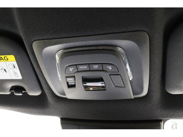 カローラクロス ハイブリッド　Ｚ　パノラマルーフ　パノラミックビューモニター　パワーバックドア　チームメイトアドバンストパーク　シートヒーター＆ベンチレーション　シグナルロードプロジェクション　ＡＣ１００Ｖ／１５００Ｗ　ナノイーＸ（41枚目）