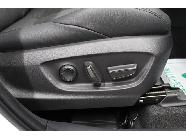 カローラクロス ハイブリッド　Ｚ　パノラマルーフ　パノラミックビューモニター　パワーバックドア　チームメイトアドバンストパーク　シートヒーター＆ベンチレーション　シグナルロードプロジェクション　ＡＣ１００Ｖ／１５００Ｗ　ナノイーＸ（45枚目）