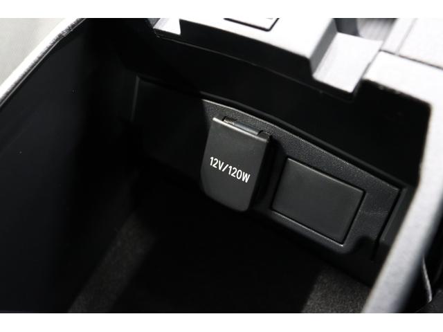 カローラクロス ハイブリッド　Ｚ　パノラマルーフ　パノラミックビューモニター　パワーバックドア　チームメイトアドバンストパーク　シートヒーター＆ベンチレーション　シグナルロードプロジェクション　ＡＣ１００Ｖ／１５００Ｗ　ナノイーＸ（48枚目）