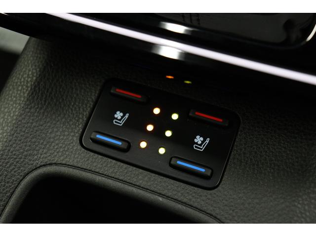 カローラクロス ハイブリッド　Ｚ　パノラマルーフ　パノラミックビューモニター　パワーバックドア　チームメイトアドバンストパーク　シートヒーター＆ベンチレーション　シグナルロードプロジェクション　ＡＣ１００Ｖ／１５００Ｗ　ナノイーＸ（63枚目）