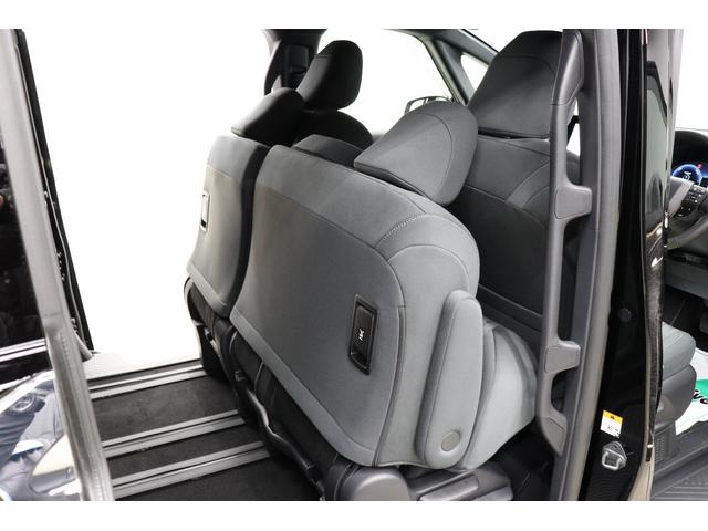 アルファードハイブリッド Ｘ　Ｅ－Ｆｏｕｒ　パノラミックビューモニター　ブラインドスポットモニター　ドラレコ機能付デジタルインナーミラー　ユニバーサルステップ　純正コネクティッドナビ　両側パワスラ　３眼ＬＥＤヘッド　ＥＴＣ２．０（44枚目）