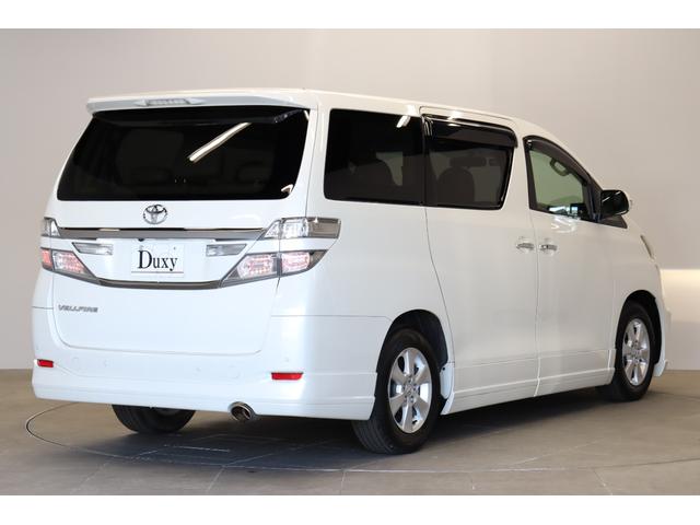 ヴェルファイア ２．４Ｘ　社外エアロ　カロッツェリアナビ　バックカメラ　フロントビューカメラ　ＨＩＤヘッドランプ　後席モニター　革調シートカバー　レーダー探知機　前後ドライブレコーダー　ＥＴＣ　木目インパネ取付　純正アルミ（29枚目）