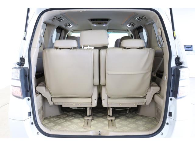 ヴェルファイア ２．４Ｘ　社外エアロ　カロッツェリアナビ　バックカメラ　フロントビューカメラ　ＨＩＤヘッドランプ　後席モニター　革調シートカバー　レーダー探知機　前後ドライブレコーダー　ＥＴＣ　木目インパネ取付　純正アルミ（32枚目）