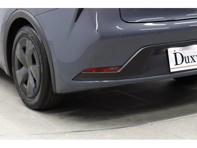 プリウス Ｕ　純正８インチディスプレイオーディオＡｐｐｌｅＣａｒＰｌａｙ／ＡｎｄｒｏｉｄＡｕｔｏ対応　クルーズコントロール　フルセグＴＶ　　バックモニター　ＥＴＣ２．０　ＡＣ１００Ｖ／１５００Ｗコンセント（32枚目）