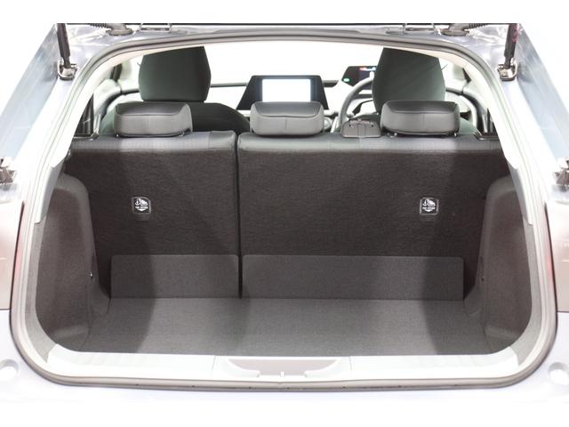 プリウス Ｕ　純正８インチディスプレイオーディオＡｐｐｌｅＣａｒＰｌａｙ／ＡｎｄｒｏｉｄＡｕｔｏ対応　クルーズコントロール　フルセグＴＶ　　バックモニター　ＥＴＣ２．０　ＡＣ１００Ｖ／１５００Ｗコンセント（38枚目）