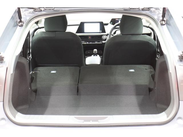 プリウス Ｕ　純正８インチディスプレイオーディオＡｐｐｌｅＣａｒＰｌａｙ／ＡｎｄｒｏｉｄＡｕｔｏ対応　クルーズコントロール　フルセグＴＶ　　バックモニター　ＥＴＣ２．０　ＡＣ１００Ｖ／１５００Ｗコンセント（39枚目）