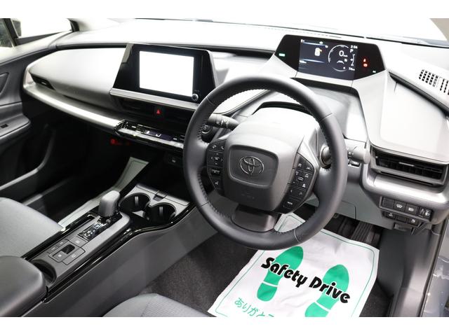 プリウス Ｕ　純正８インチディスプレイオーディオＡｐｐｌｅＣａｒＰｌａｙ／ＡｎｄｒｏｉｄＡｕｔｏ対応　クルーズコントロール　フルセグＴＶ　　バックモニター　ＥＴＣ２．０　ＡＣ１００Ｖ／１５００Ｗコンセント（42枚目）