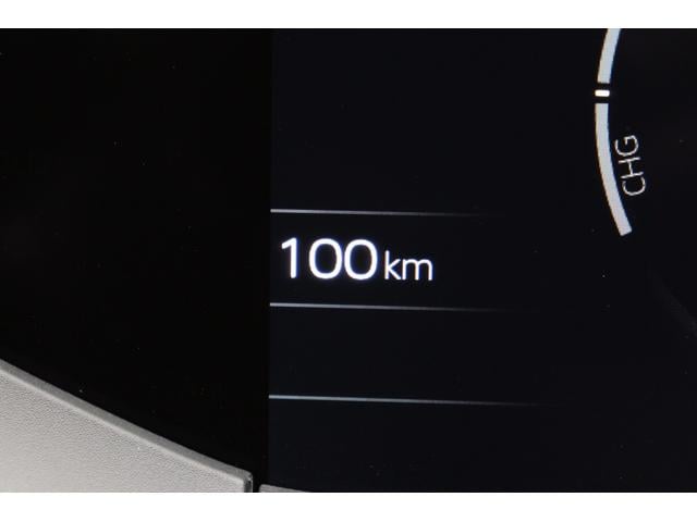 プリウス Ｕ　純正８インチディスプレイオーディオＡｐｐｌｅＣａｒＰｌａｙ／ＡｎｄｒｏｉｄＡｕｔｏ対応　クルーズコントロール　フルセグＴＶ　　バックモニター　ＥＴＣ２．０　ＡＣ１００Ｖ／１５００Ｗコンセント（68枚目）