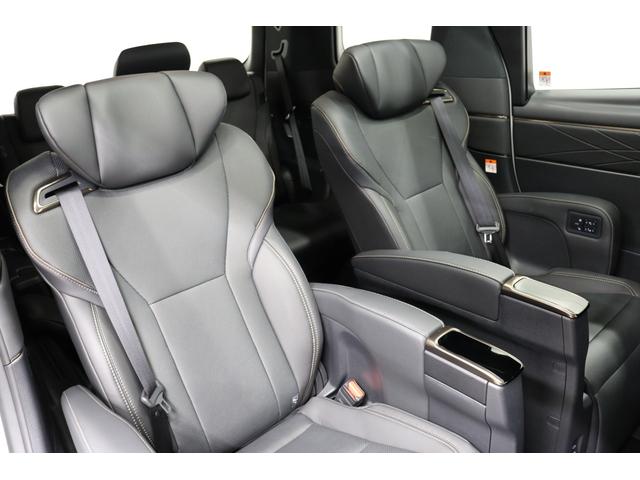 アルファード Ｚ　モデリスタエアロ　１３．２型後席モニター　左右独立ムーンルーフ　ドラレコ機能付デジタルインナーミラー　純正１４インチナビ　パノラミックビューモニター　ブラインドスポットモニター　ＥＴＣ２．０（47枚目）