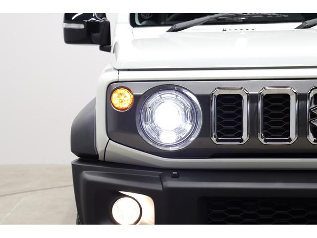 ジムニーノマド ＦＣ　登録未使用車　スズキセーフティーサポート　シートヒーター　デュアルカメラブレーキサポート　クルーズコントロール　スマートキー　ＬＥＤヘッドライト　ダウンヒルアシスタントコントロール　純正１５ＡＷ（18枚目）