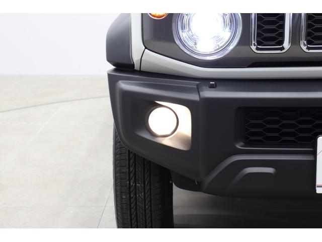 ジムニーノマド ＦＣ　登録未使用車　スズキセーフティーサポート　シートヒーター　デュアルカメラブレーキサポート　クルーズコントロール　スマートキー　ＬＥＤヘッドライト　ダウンヒルアシスタントコントロール　純正１５ＡＷ（19枚目）