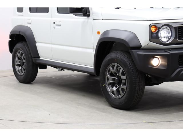 ジムニーノマド ＦＣ　登録未使用車　スズキセーフティーサポート　シートヒーター　デュアルカメラブレーキサポート　クルーズコントロール　スマートキー　ＬＥＤヘッドライト　ダウンヒルアシスタントコントロール　純正１５ＡＷ（23枚目）