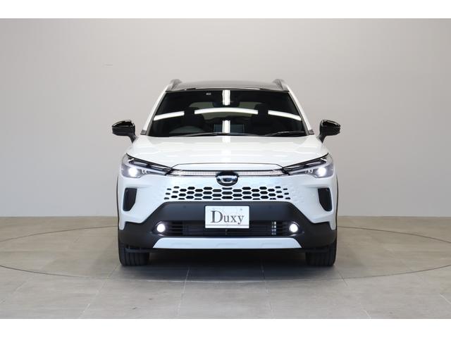 カローラクロス ハイブリッド　Ｚ　パノラマルーフ　パノラミックビューモニター　パワーバックドア　チームメイトアドバンストパーク　シートヒーター＆ベンチレーション　シグナルロードプロジェクション　ＡＣ１００Ｖ／１５００Ｗ　ナノイーＸ（4枚目）