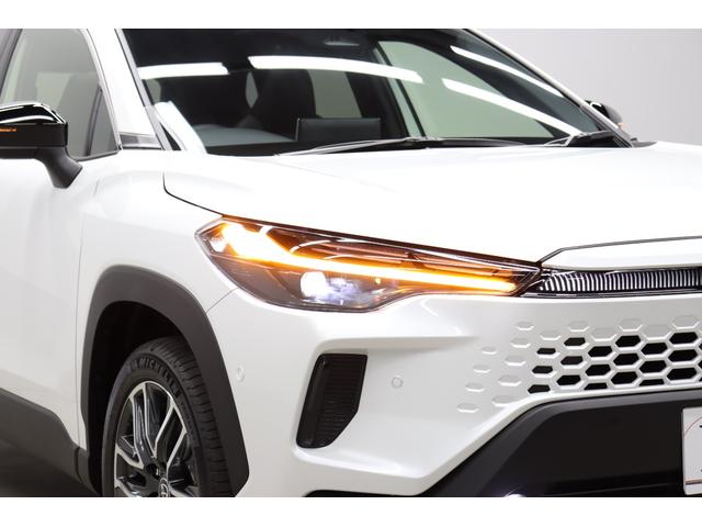 カローラクロス ハイブリッド　Ｚ　パノラマルーフ　パノラミックビューモニター　パワーバックドア　チームメイトアドバンストパーク　シートヒーター＆ベンチレーション　シグナルロードプロジェクション　ＡＣ１００Ｖ／１５００Ｗ　ナノイーＸ（14枚目）