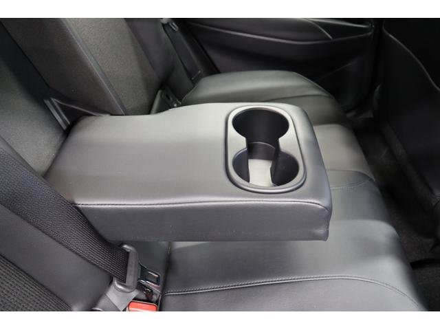 カローラクロス ハイブリッド　Ｚ　パノラマルーフ　パノラミックビューモニター　パワーバックドア　チームメイトアドバンストパーク　シートヒーター＆ベンチレーション　シグナルロードプロジェクション　ＡＣ１００Ｖ／１５００Ｗ　ナノイーＸ（72枚目）