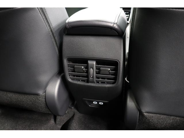 カローラクロス ハイブリッド　Ｚ　２０２５年改モデル　パノラミックビューモニター　パノラマルーフ　トヨタチームメイト　ＡＣ１００Ｖ・１５００Ｗ　パワーバックドア　ステアリングヒーター　ＢＳＭ　シートヒーター＆ベンチレーション（79枚目）