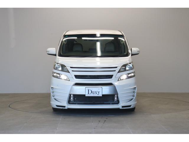 ヴェルファイア ２．４Ｘ　社外エアロ　カロッツェリアナビ　バックカメラ　フロントビューカメラ　ＨＩＤヘッドランプ　後席モニター　革調シートカバー　レーダー探知機　前後ドライブレコーダー　ＥＴＣ　木目インパネ取付　純正アルミ（4枚目）