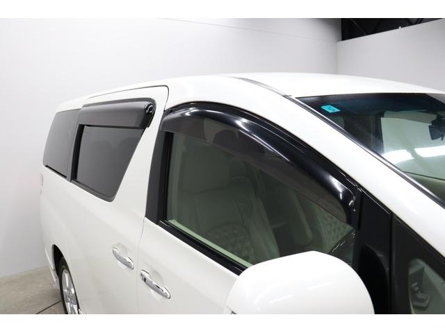 ヴェルファイア ２．４Ｘ　社外エアロ　カロッツェリアナビ　バックカメラ　フロントビューカメラ　ＨＩＤヘッドランプ　後席モニター　革調シートカバー　レーダー探知機　前後ドライブレコーダー　ＥＴＣ　木目インパネ取付　純正アルミ（23枚目）