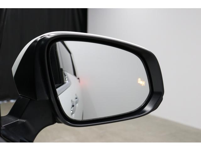 アルファード Ｚ　モデリスタエアロ　１３．２型後席モニター　左右独立ムーンルーフ　ドラレコ機能付デジタルインナーミラー　純正１４インチナビ　パノラミックビューモニター　ブラインドスポットモニター　ＥＴＣ２．０（21枚目）