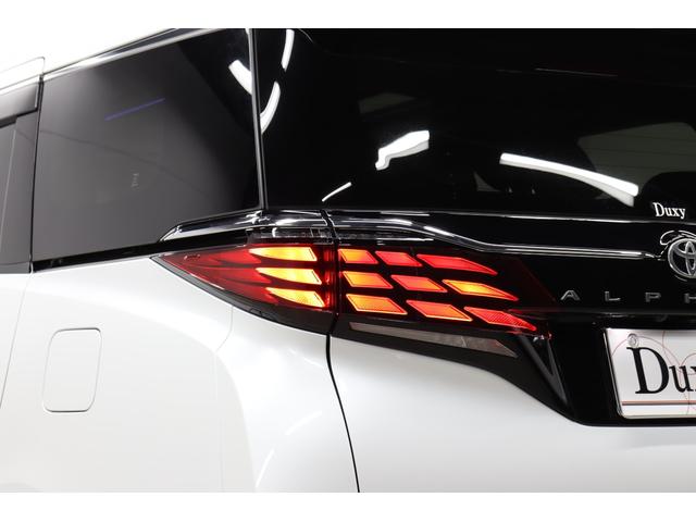 アルファード Ｚ　モデリスタエアロ　１３．２型後席モニター　左右独立ムーンルーフ　ドラレコ機能付デジタルインナーミラー　純正１４インチナビ　パノラミックビューモニター　ブラインドスポットモニター　ＥＴＣ２．０（28枚目）