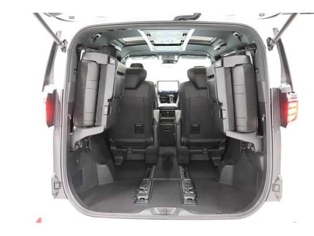 アルファード Ｚ　モデリスタエアロ　１３．２型後席モニター　左右独立ムーンルーフ　ドラレコ機能付デジタルインナーミラー　純正１４インチナビ　パノラミックビューモニター　ブラインドスポットモニター　ＥＴＣ２．０（34枚目）