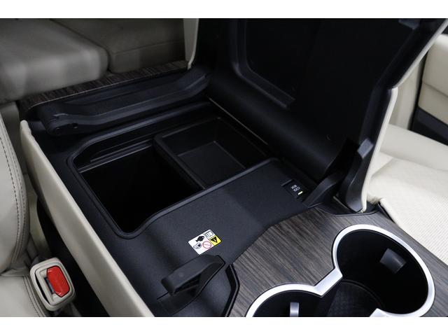 ランドクルーザー ＺＸ　年次改良モデル　モデリスタエアロ　ＪＢＬプレミアムサウンド　１２．３インチコネクティッドナビ　ＣＯＯＬＢＯＸ　ムーンルーフ　ルーフレール　パノラミックビューモニター　ブラインドスポットモニター（43枚目）