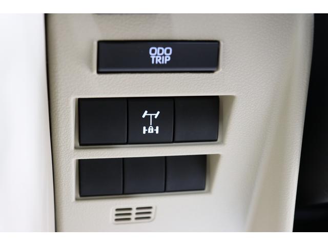 ランドクルーザー ＺＸ　年次改良モデル　モデリスタエアロ　ＪＢＬプレミアムサウンド　１２．３インチコネクティッドナビ　ＣＯＯＬＢＯＸ　ムーンルーフ　ルーフレール　パノラミックビューモニター　ブラインドスポットモニター（78枚目）