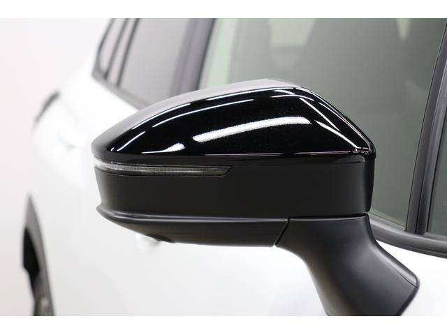 カローラクロス ハイブリッド　Ｚ　パノラマルーフ　パノラミックビューモニター　パワーバックドア　チームメイトアドバンストパーク　シートヒーター＆ベンチレーション　シグナルロードプロジェクション　ＡＣ１００Ｖ／１５００Ｗ　ナノイーＸ（20枚目）