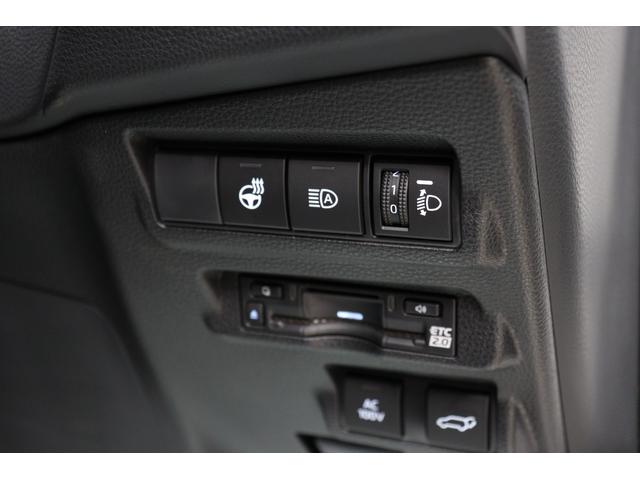 カローラクロス ハイブリッド　Ｚ　パノラマルーフ　パノラミックビューモニター　パワーバックドア　チームメイトアドバンストパーク　シートヒーター＆ベンチレーション　シグナルロードプロジェクション　ＡＣ１００Ｖ／１５００Ｗ　ナノイーＸ（76枚目）