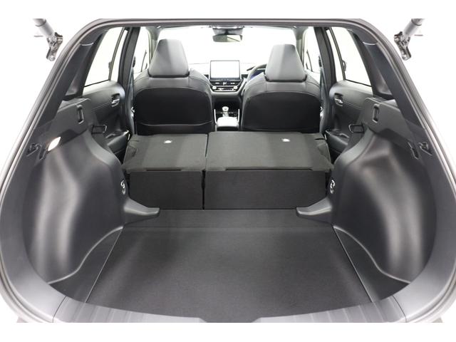 カローラクロス ハイブリッド　Ｚ　パノラマルーフ　パノラミックビューモニター　トヨタチームメイト　アドバンストパーク　パワーバックドア　シートヒーター＆ベンチレーション　ブラインドスポットモニター　ＥＴＣ２．０　純正１０．５型ナビ（32枚目）