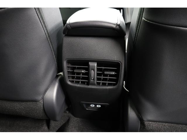 カローラクロス ハイブリッド　Ｚ　パノラマルーフ　パノラミックビューモニター　トヨタチームメイト　アドバンストパーク　パワーバックドア　シートヒーター＆ベンチレーション　ブラインドスポットモニター　ＥＴＣ２．０　純正１０．５型ナビ（74枚目）