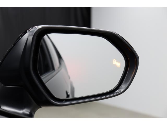 ヤリスクロス ハイブリッドＺ　登録済未使用車　トヨタチームメイト　全周囲モニター　ブラインドスポットモニター　パーキングアシスト　純正コネクティッドナビ　ＨＤＭＩ　シートヒーター　ステアリングヒーター　クリアランスソナー（22枚目）