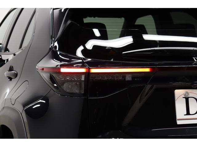 ヤリスクロス ハイブリッドＺ　登録済未使用車　トヨタチームメイト　全周囲モニター　ブラインドスポットモニター　パーキングアシスト　純正コネクティッドナビ　ＨＤＭＩ　シートヒーター　ステアリングヒーター　クリアランスソナー（31枚目）