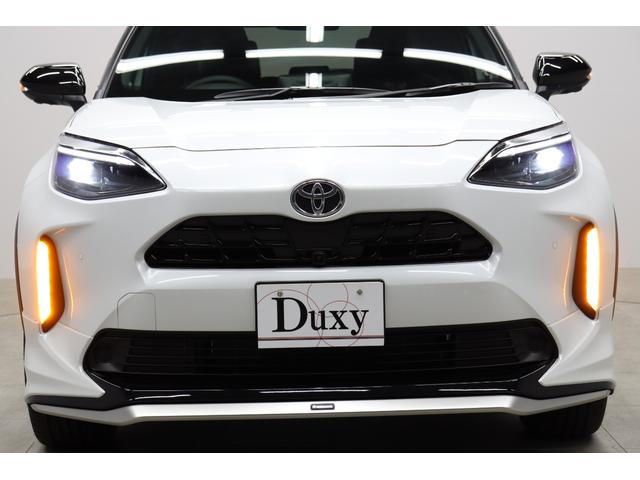 ヤリスクロス ハイブリッドＺ　登録済未使用車　モデリスタエアロ　パワーバックドア　トヨタチームメイト　Ｔコネクトナビｐｌｕｓ　全周囲モニター　ＢＳＭ　パワーシート　シートヒーター　ステアリングヒーター　ＨＤＭＩ　ＥＴＣ２．０（17枚目）