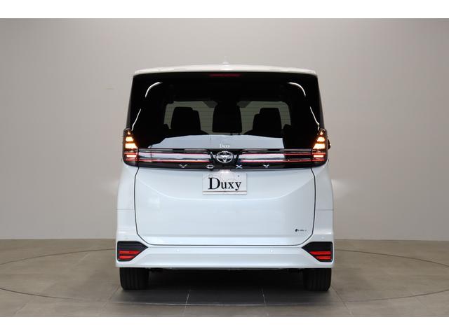 ヴォクシー ハイブリッドＳ－Ｚ　Ｒ８年式　改モデル　快適利便パッケージＨｉｇｈ　トヨタチームメイト　アドバンストパーク　１０．５インチコネクトナビ　パノラミックビューモニター　ブラインドスポットモニター　デジタルミラー　ＨＵＤ（9枚目）