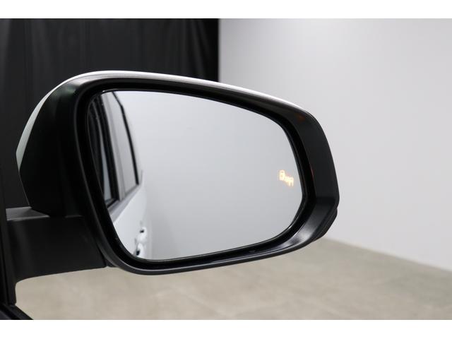 ヴォクシー ハイブリッドＳ－Ｚ　Ｒ８年式　改モデル　快適利便パッケージＨｉｇｈ　トヨタチームメイト　アドバンストパーク　１０．５インチコネクトナビ　パノラミックビューモニター　ブラインドスポットモニター　デジタルミラー　ＨＵＤ（25枚目）