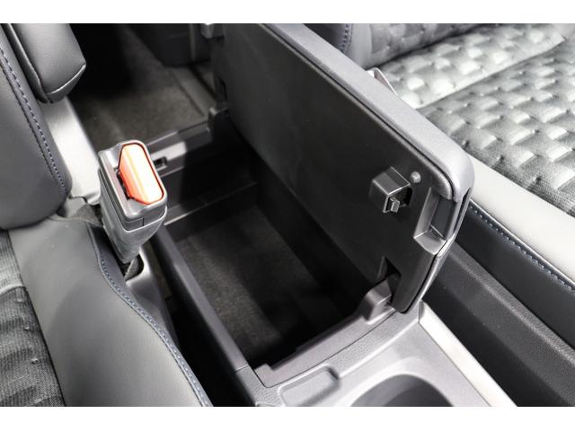 ヴォクシー ハイブリッドＳ－Ｚ　Ｒ８年式　改モデル　快適利便パッケージＨｉｇｈ　トヨタチームメイト　アドバンストパーク　１０．５インチコネクトナビ　パノラミックビューモニター　ブラインドスポットモニター　デジタルミラー　ＨＵＤ（54枚目）